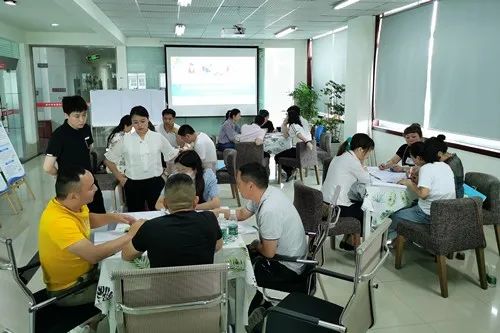 崇州市组织开展社会企业孵化线下沙龙培训